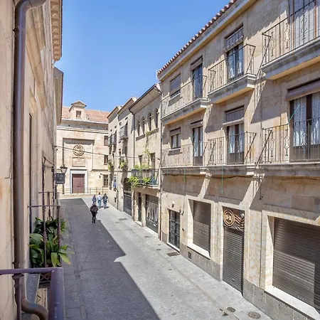 Candela Apartment *
